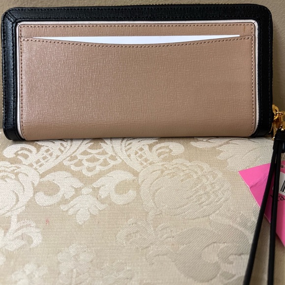 Kate Spade large Travel Continental Wristlet/Wallet NWT R $198 - Picture 10 of 11